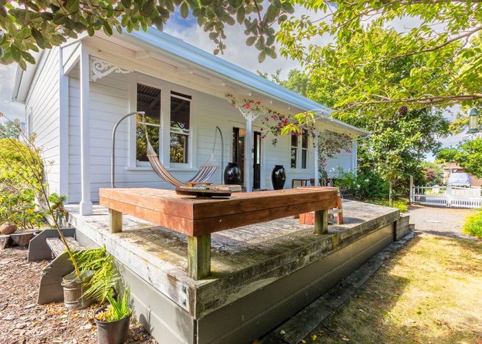  at 7 Fern Grove, Taradale, Napier