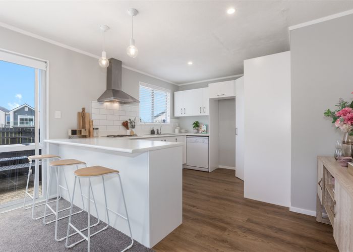  at 41 Cleat Street, Whitby, Porirua