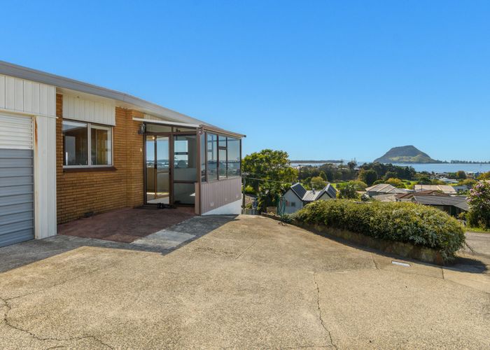  at 17A Seaview Road, Otumoetai, Tauranga, Bay Of Plenty