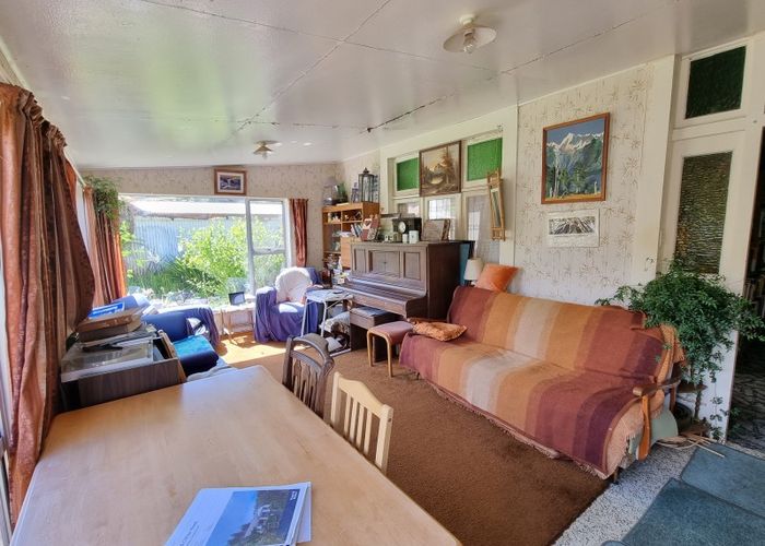  at 10 Clifton Road, Kaiata, Greymouth