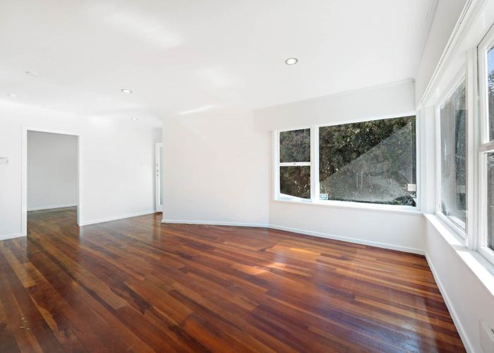  at 2/16 Britton Avenue, Mount Roskill, Auckland