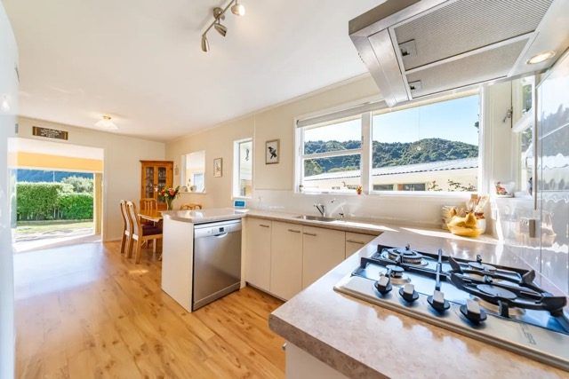 at 7 Moehau Grove, Trentham, Upper Hutt