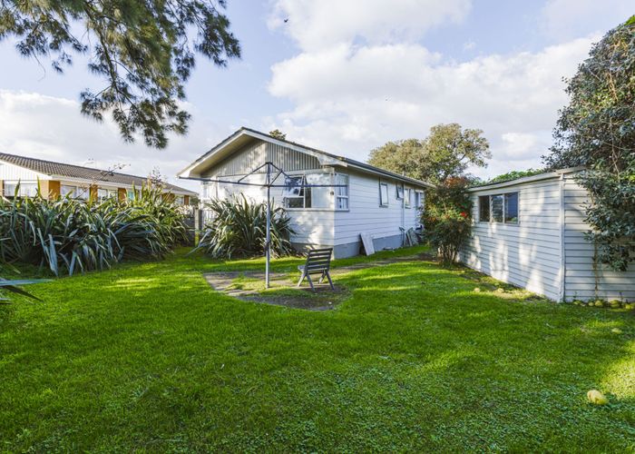  at 33 John Walker Drive, Manurewa, Auckland