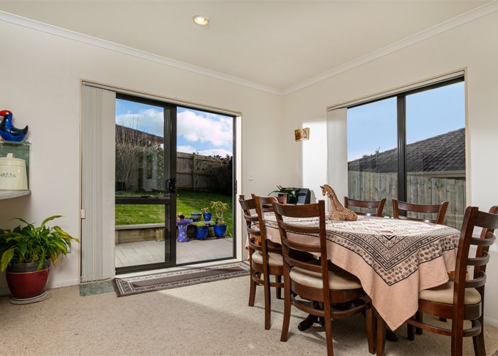  at 15 Westglen Place, Ranui, Auckland