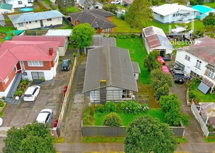  at 553 A,B,C, Massey Road, Mangere, Manukau City, Auckland