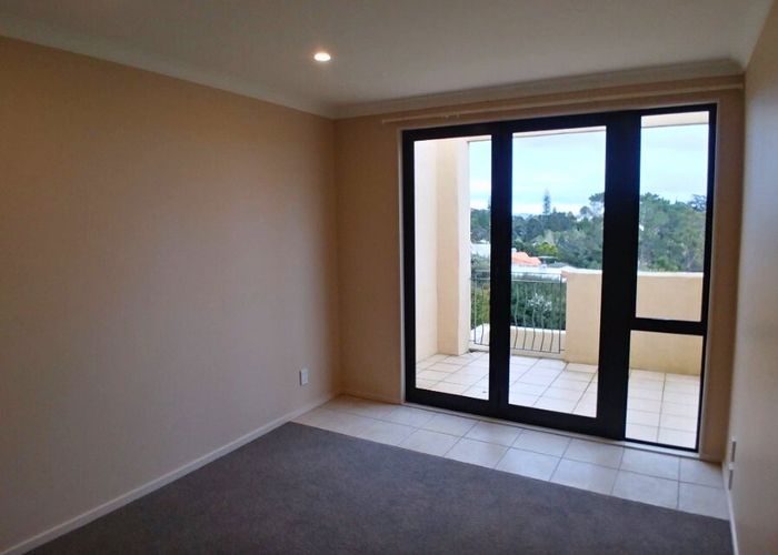  at 16/5 Monte Cassino Place, Birkenhead, North Shore City, Auckland