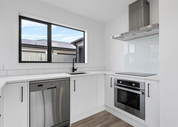  at 2/271 Innes Road, Mairehau, Christchurch