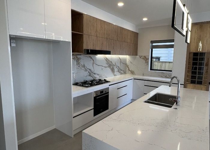  at 35a Ksenia Drive, Flat Bush, Manukau City, Auckland
