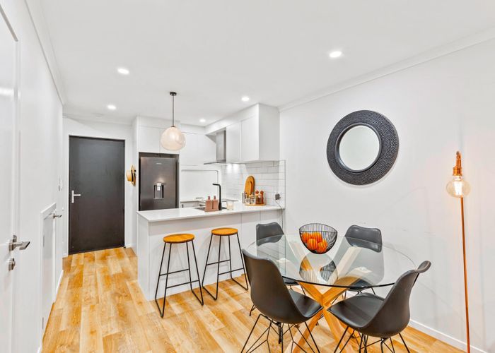  at 32 Wharara Lane, Massey, Waitakere City, Auckland