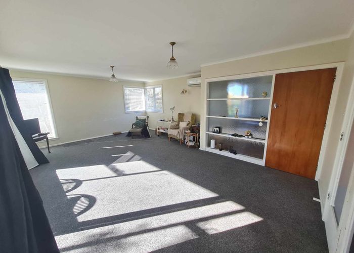  at 6 Woodford Terrace, Ilam, Christchurch City, Canterbury