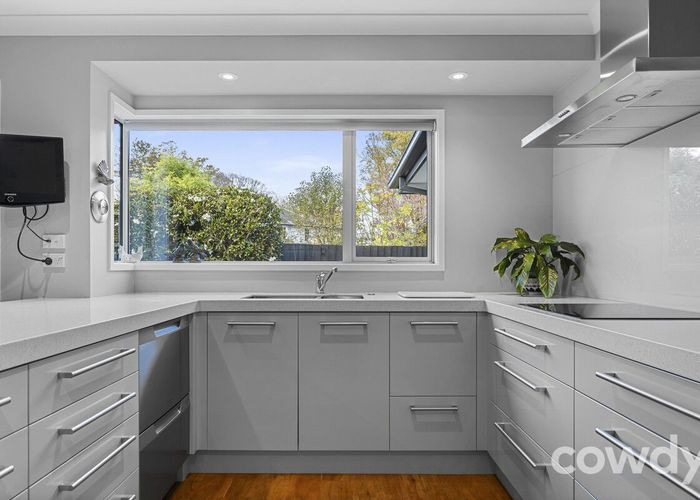  at 7A Girvan Street, Fendalton, Christchurch