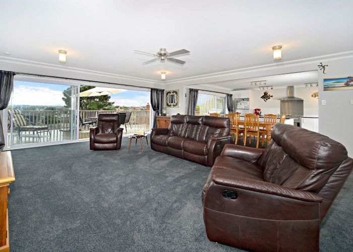  at 9 Khandallah Place, New Windsor, Auckland City, Auckland