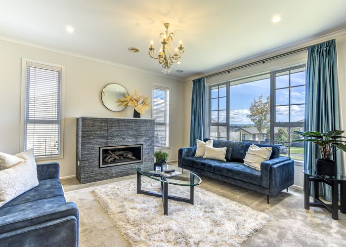  at 51 Sylvester Crescent, Flagstaff, Hamilton