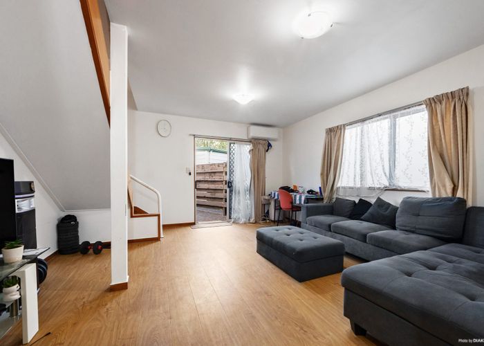  at 44 Fred Woodward Place, Mount Roskill, Auckland City, Auckland