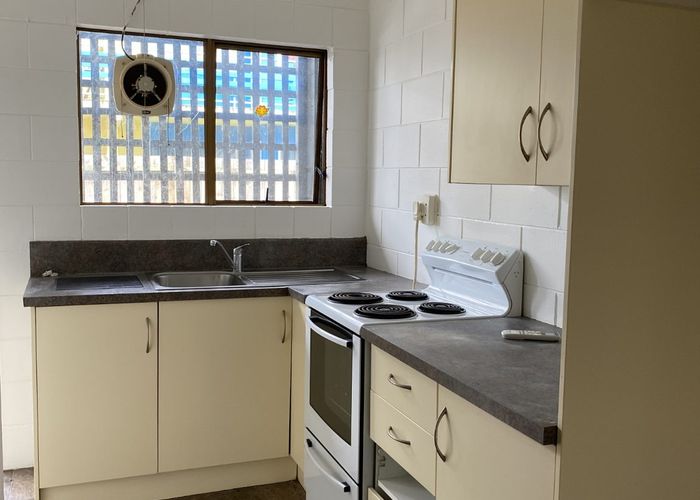  at 2/14 Coates Street, Hamilton East, Hamilton, Waikato