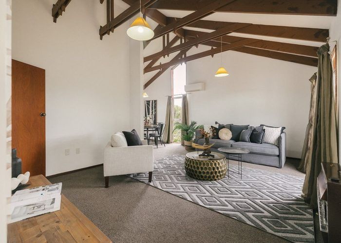 at 1 Willowstream Grove, Cloverlea, Palmerston North