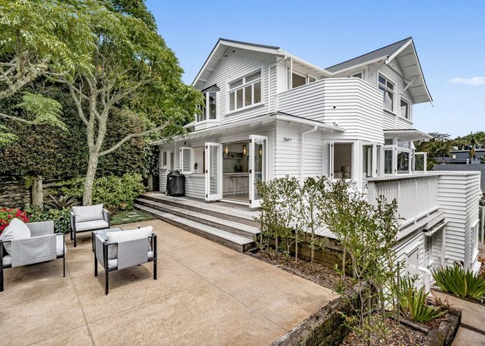  at 13 Eastbourne Road, Remuera, Auckland City, Auckland