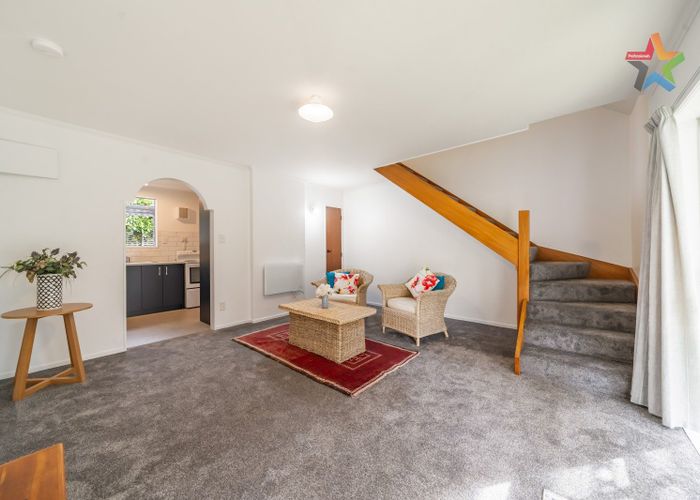  at 4c Flock Grove, Fairfield, Lower Hutt, Wellington