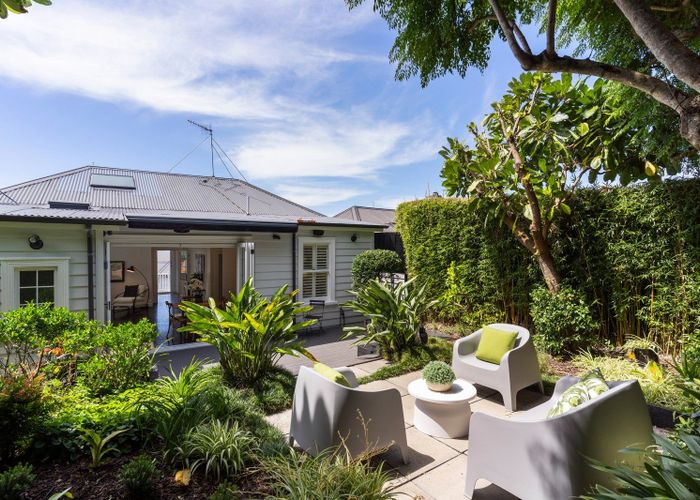  at 25 Bradford Street, Parnell, Auckland City, Auckland