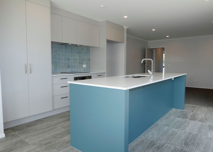  at 17 Foremast Pl, Whitby, Porirua, Wellington