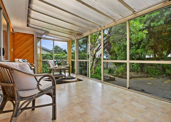  at 30 Darren Crescent, Half Moon Bay, Manukau City, Auckland