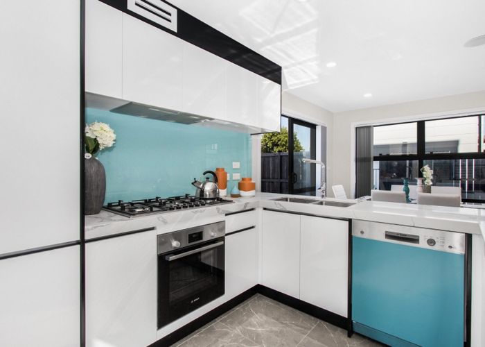  at 158B Flat Bush School Road, Flat Bush, Manukau City, Auckland