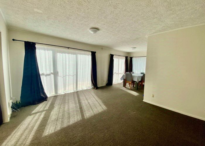  at 18 Wilkinson Way, Browns Bay, North Shore City, Auckland