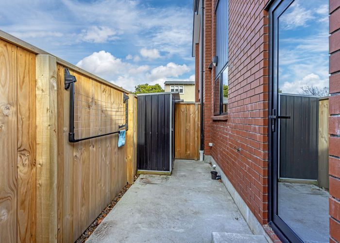  at 2/64 Longfellow Street, Sydenham, Christchurch City, Canterbury