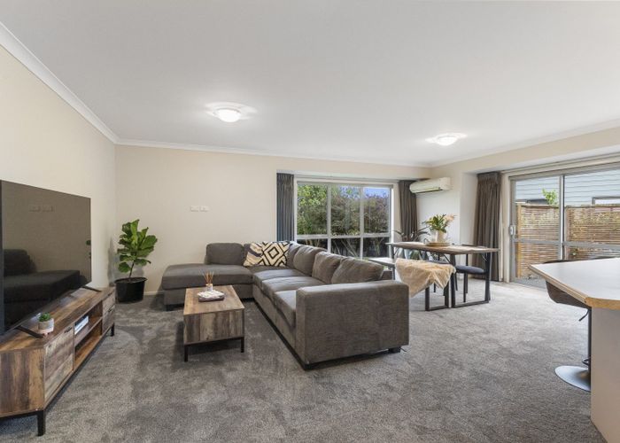  at 11B Poneke Drive, Waikanae