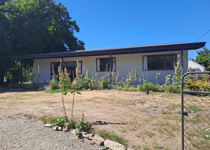  at 2 Matau Street, Clyde, Central Otago, Otago
