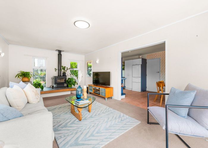  at 71 Stapleford Crescent, Browns Bay, Auckland