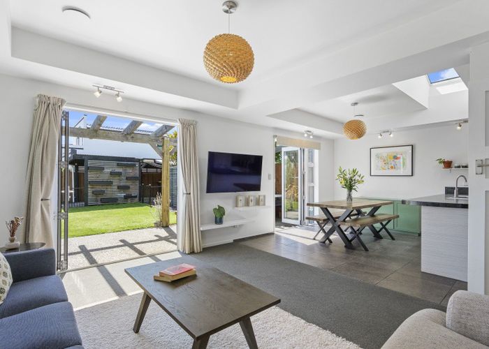  at 35 London Street, Richmond, Christchurch