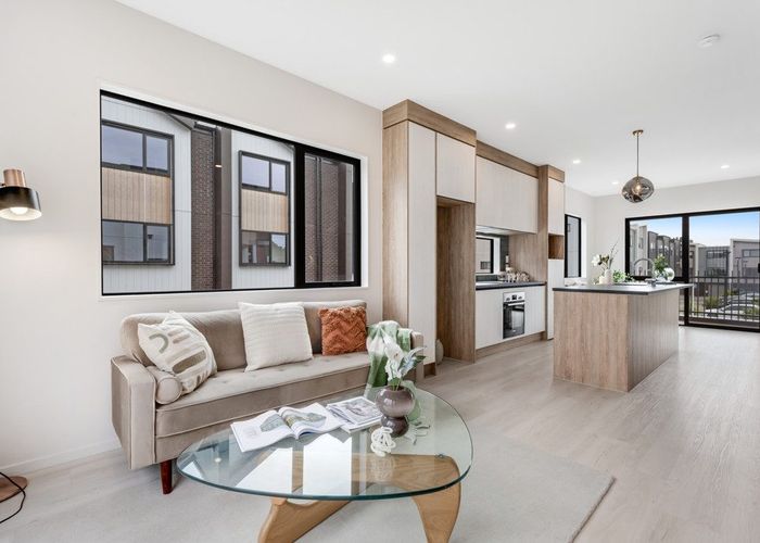  at 17 Tahepuia Lane, Mount Wellington, Auckland City, Auckland