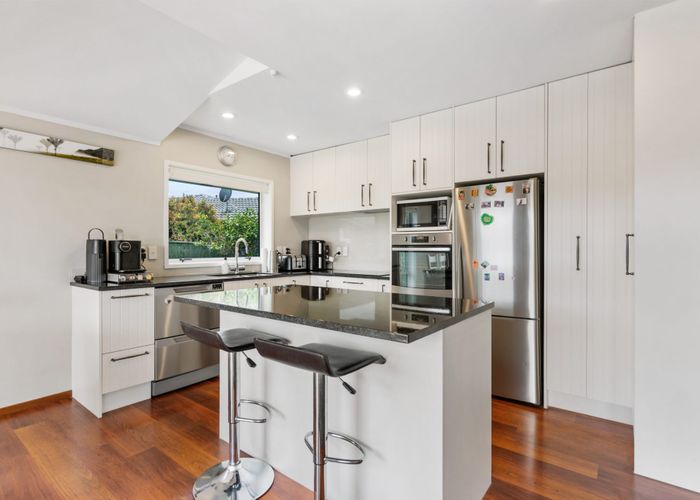  at 5/12 Arahoe Road, New Lynn, Waitakere City, Auckland