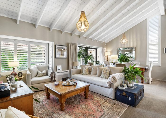  at 2/20 Wolsley Avenue, Milford, North Shore City, Auckland