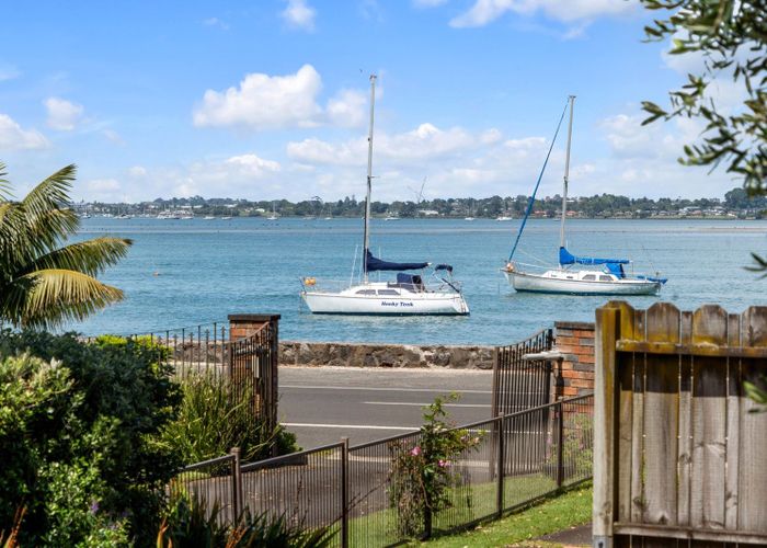  at 27A The Parade, Bucklands Beach, Manukau City, Auckland