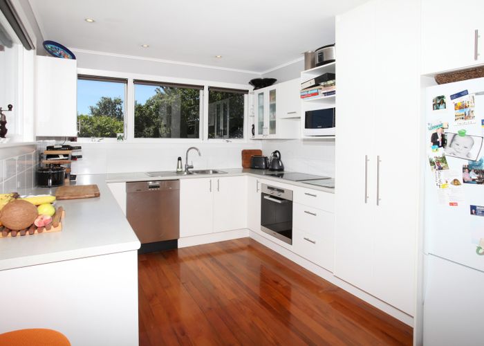  at 296 Memorial Avenue, Burnside, Christchurch