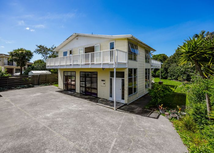  at 20 Bexley Place, Pahurehure, Papakura, Auckland