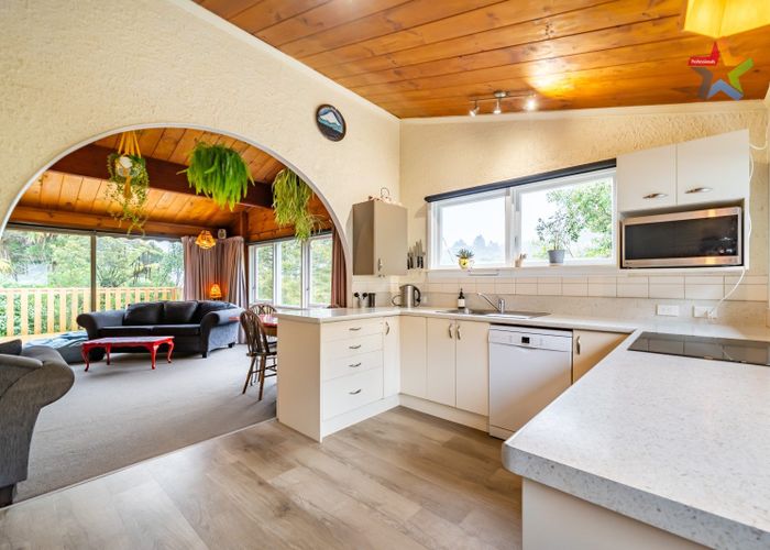  at 38 James Grove, Stokes Valley, Lower Hutt
