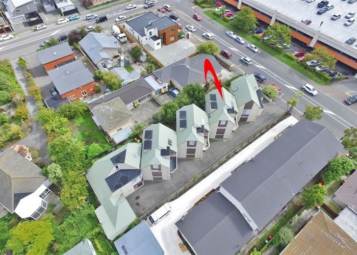  at 2/27 Maxwell Street, Riccarton, Christchurch City, Canterbury