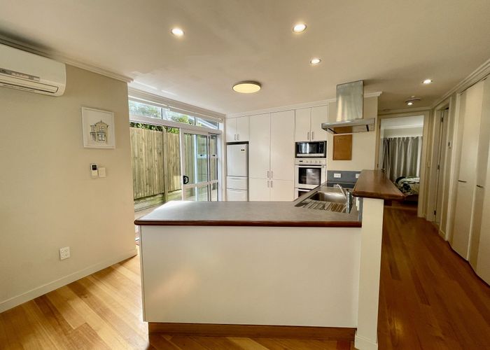  at 40A Lohia St, Khandallah, Wellington, Wellington