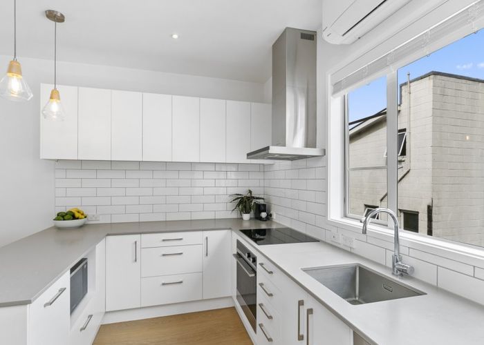  at 43 Little George Street, Thorndon, Wellington