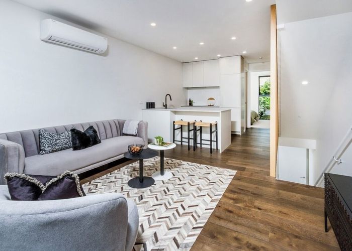  at 4/17 Lucerne Road, Remuera, Auckland