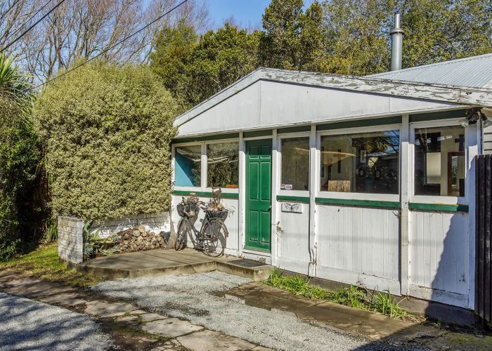  at 1/43 Studholme Street, Somerfield, Christchurch