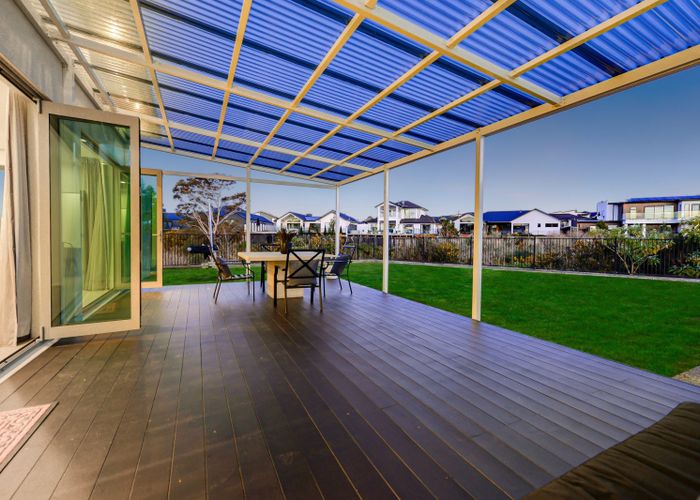  at 14 Platina Place, Flagstaff, Hamilton