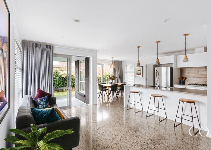  at 284 Ballintoy Park Drive, Welcome Bay, Tauranga