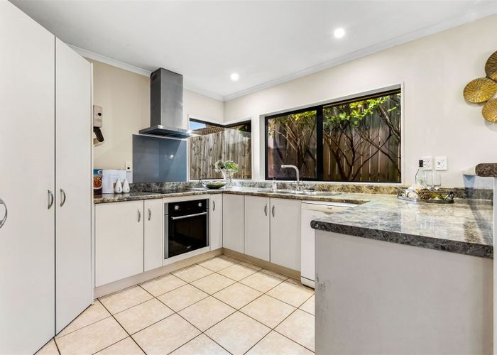  at 14 Ginders Drive, Massey, Auckland