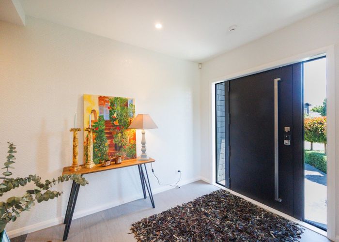  at 9 Fairway Grove, Hokowhitu, Palmerston North