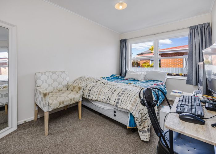  at 2/165 Gray Avenue, Papatoetoe, Manukau City, Auckland