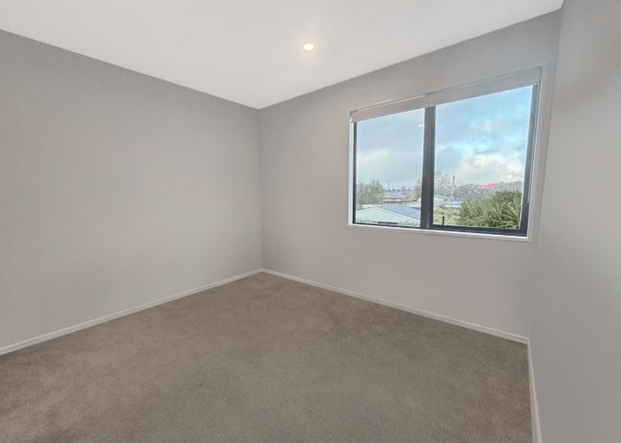  at 2/49 Mclean Street , Linwood, Christchurch City, Canterbury